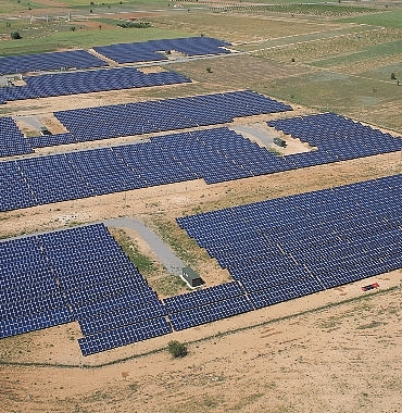 akfen-yenilenebilir-enerjinin-osmaniyedeki-saritepe-hibrit-ges-projesi-enerji-uretimine-basladi.jpg
