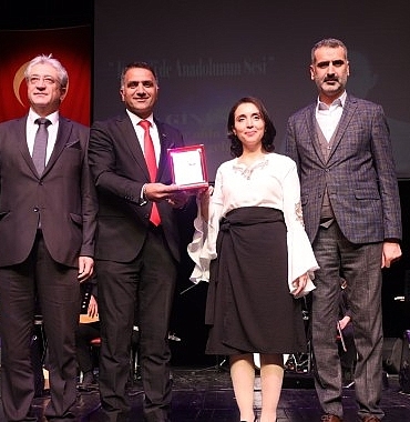 halk-muzigi-yarismasinda-muhtesem-final.jpg