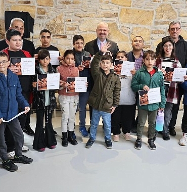 menemende-ozel-sergi.jpg