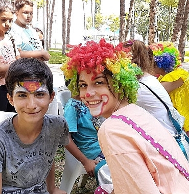 torbali-belediyesinden-yeni-yil-senligi.jpg