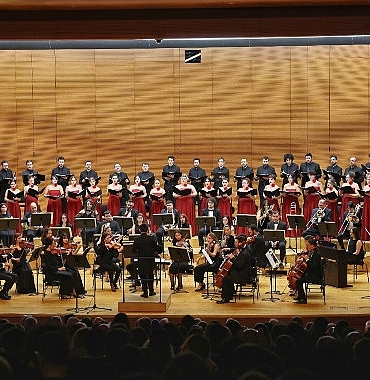 yeni-yila-ozel-muhtesem-konser.jpg