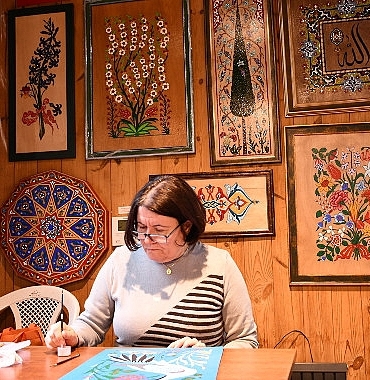 6-asirlik-sanat-lysada-yasatiliyor.jpg