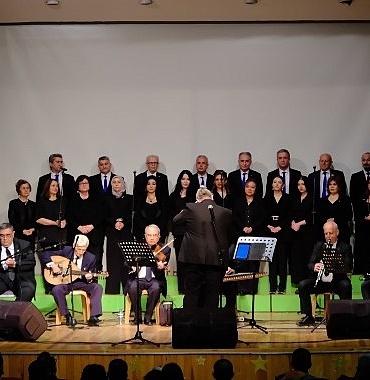 aydin-buyuksehir-belediyesi-kultur-ve-sanat-etkinliklerine-devam-ediyor-buyuksehir-belediyesi-turk-sanat-muzigi-korosu-kuyucakta-konser-duzenledi.jpg