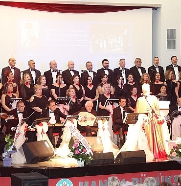 manisa-musiki-derneginden-unutulmaz-konser-ask-i-hicaz.jpg