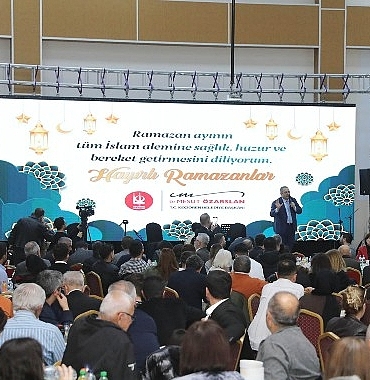 200-bin-kisi-keciorende-iftar-yapti.jpg