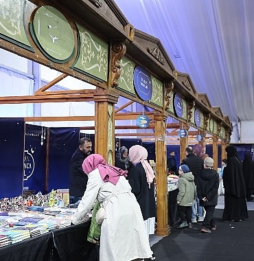 bagcilarda-cocuklar-ramazan-ayini-kitapla-yasiyor.jpg