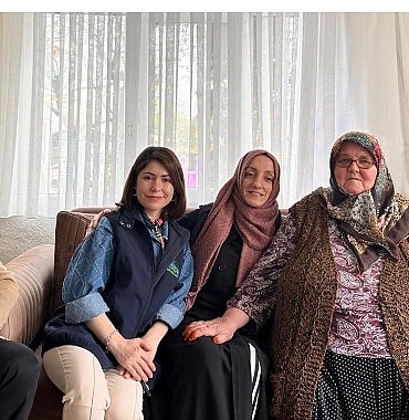 baskan-kocaman-kartepeli-buyukleri-unutmadi.jpg