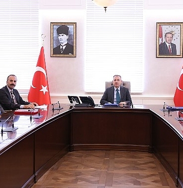 deu-ve-izmir-valiliginden-aileyi-guclendirecek-is-birligi.jpg