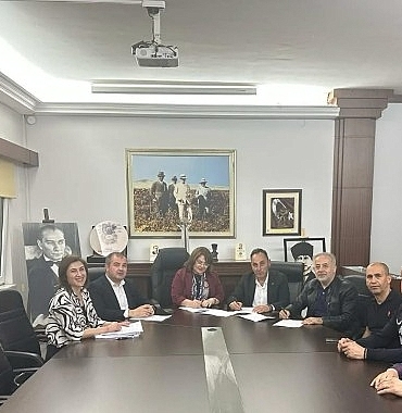 gencay-mujdeyi-verdi-belediyede-en-dusuk-isci-maasi-38-023-tl-oldu.jpg