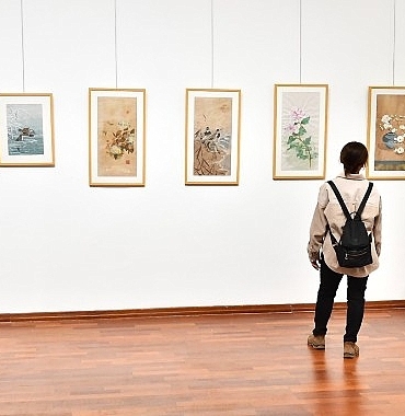 izmirde-japon-sakura-esintisi-basladi.jpg
