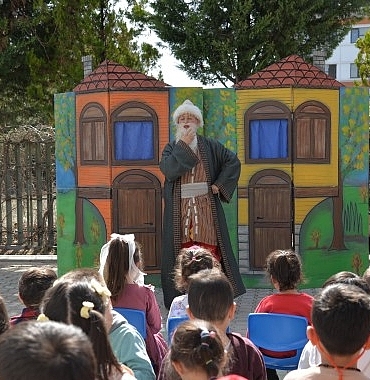 kres-ve-gunduz-bakim-evinde-senlik-dolu-bir-gun.jpg