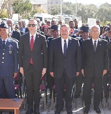 milas-belediyesi-tarafindan-yapimi-tamamlanan-sehitlik-anitinin-acilis-toreni-gerceklestirildi.jpg