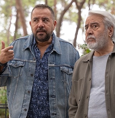netflix-ata-demirer-ugur-yucelin-20-martta-yayinlanacak-bir-ihtimal-daha-varin-fragmanini-paylasti.jpg