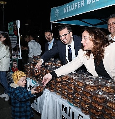 nilufer-belediyesinden-kadir-gecesinden-kandil-simidi-ikrami.jpg
