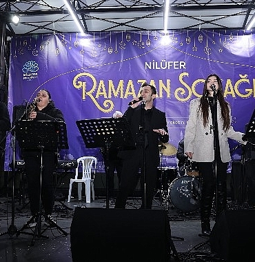 nilufer-ramazan-sokaginda-kent-orkestrasi-sahne-aldi.jpg