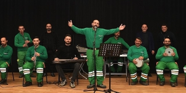 temizlik-iscileri-kurduklari-orkestra-ile-konser-verecek.jpg