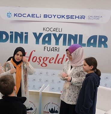 tongardan-milli-irade-meydanina-ovguler.jpg