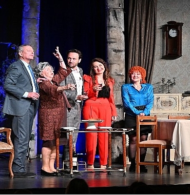 1-manisa-mesir-tiyatro-festivali-basladi.jpg