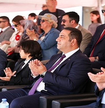 23-nisan-coskusu-narlidereyi-sardi.jpg