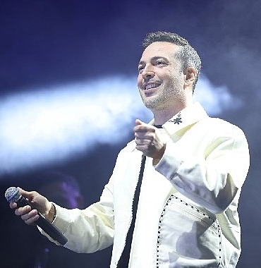 23-nisan-senliklerinde-oguzhan-koc-ruzgari-esti.jpg
