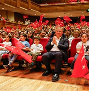 aassmden-cocuk-sarkilari-yukseldi.jpg