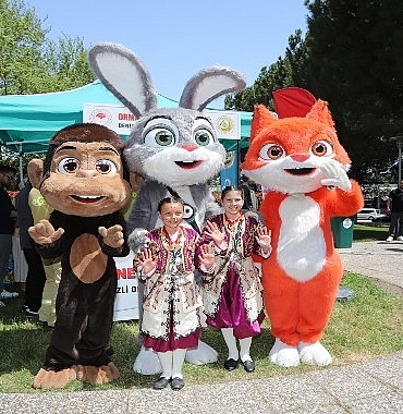 akilli-tavsan-momo-cocuklara-orman-sevgisini-asiladi.jpg