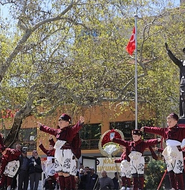 ataturkun-burhaniyeye-gelisinin-91-yil-donumu-torenle-kutlandi.jpg
