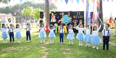 aydin-buyuksehir-belediyesinin-cocuk-gelisim-merkezlerinde-23-nisan-ulusal-egemenlik-ve-cocuk-bayrami-coskuyla-kutlandi.jpg
