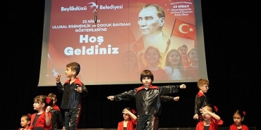 beylikduzunde-23-nisan-coskusu-miniklerle-devam-ediyor.jpg