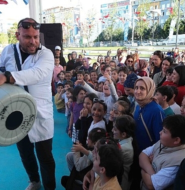 bilim-sov-23-nisana-renk-katti.jpg