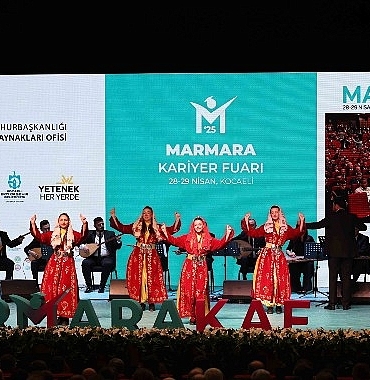 buyukakin-genclerimize-inaniyoruz-guveniyoruz.jpg