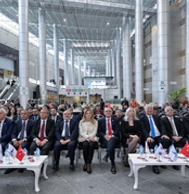 dogaltasa-hayat-veren-genc-tasarimcilar-odullerini-aldi.jpg