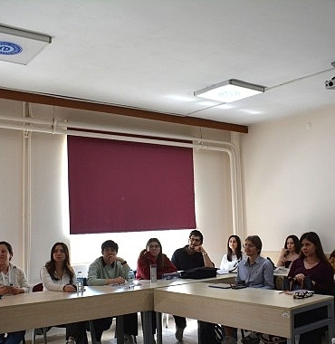 euden-aile-yasaminda-dijital-bir-duvar-oyun-bagimliligi-soylesisi.jpg