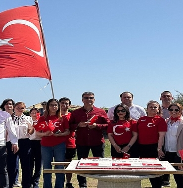 hilton-dalamanda-23-nisan-coskusu.jpg