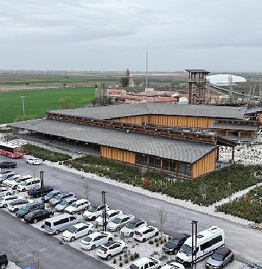 konya-buyuksehire-ait-tanitim-merkezleri-bayram-tatilinde-de-gozde-mekanlar-oldu-baskan-altay-herkesi-dort-mevsim-guzel-olan-konyaya-davet-ediyorum.jpg