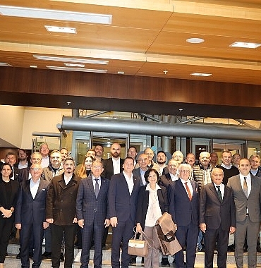 kuru-meyve-ihracatcisi-sorunlarin-cozumu-icin-tarim-ve-orman-bakanligiyla-birlikte-hareket-etmek-istiyor.jpg