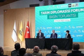 mehdi-eker-konya-tarimda-10-bin-yillik-tecrubeye-sahiptir.jpg
