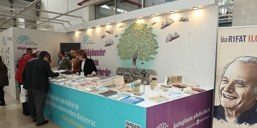 nilufer-belediyesi-bursa-22nci-kitap-fuarinda.jpg