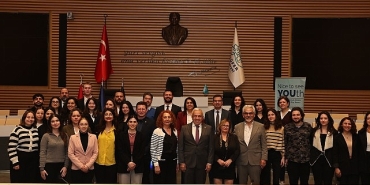 niluferden-almanyaya-genclik-koprusu.jpg