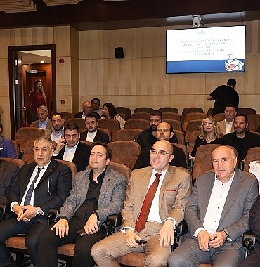 su-urunleri-ve-hayvansal-mamuller-sektorunde-ihracat-liderleri-odullerle-onurlandirildi.jpg