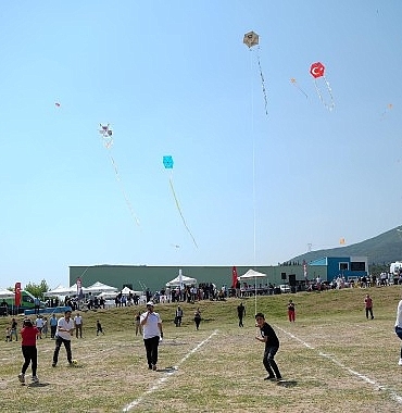 torbali-belediyesi-ucurtma-senligi-duzenleyecek.jpg
