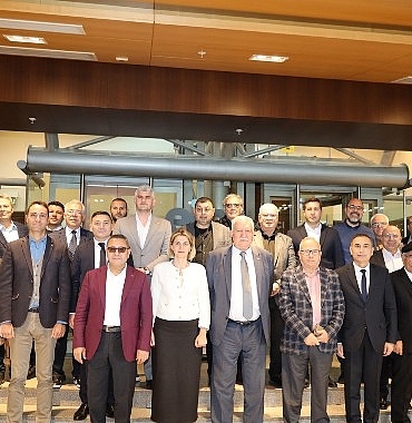 turk-dogal-tas-sektoru-abd-pazarinda-hedef-buyuttu.jpg