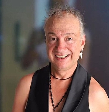 ulas-gurdaldan-antalyada-muzik-dolu-geceler.jpg