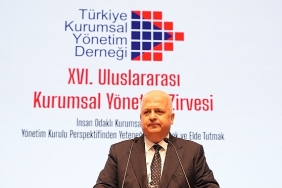 uluslararasi-kurumsal-yonetim-zirvesinin-odagi-insan-odakli-kurumsal-yonetim.jpg