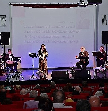ustasindan-dinledigim-sarkilarla-muzik-ziyafeti.jpg