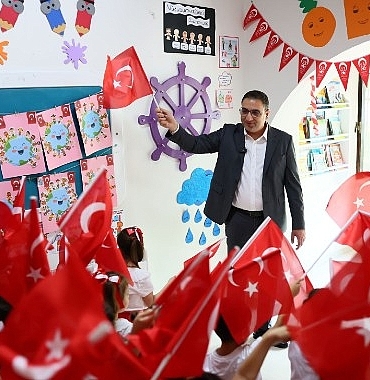yigit-anaokulu-ogrencilerinin-23-nisan-coskusuna-ortak-oldu.jpg