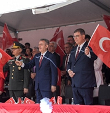 19-mayis-coskusu-izmiri-sardi.jpg