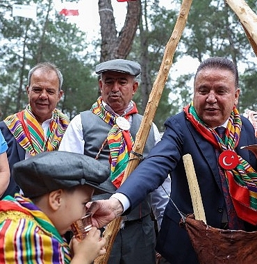 4-uluslararasi-antalya-yoruk-turkmen-festivali-30-mayis-1-haziranda.jpg