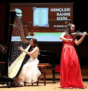 aassmde-sahne-genclerin.jpg