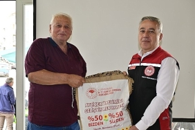 aycicegi-ureticilerine-yerli-tohum-destegi.jpg